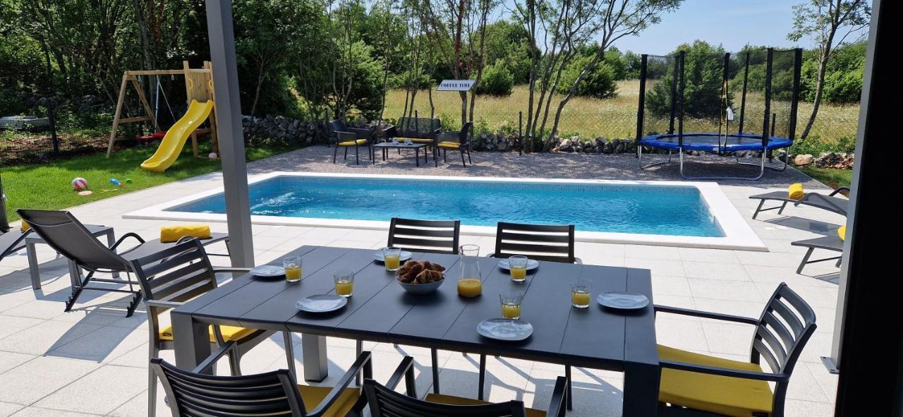 Villa Lotta 라빈 외부 사진