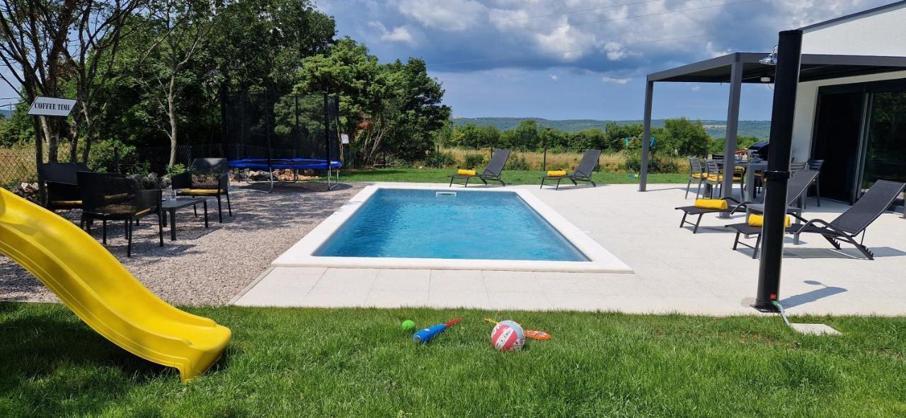 Villa Lotta 라빈 외부 사진