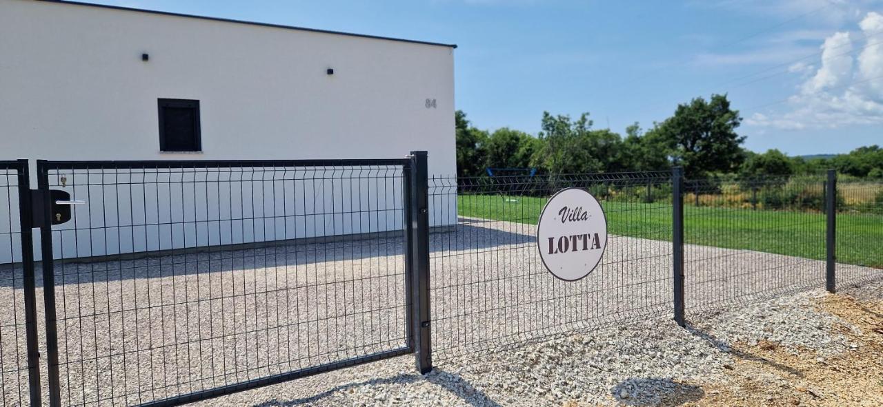 Villa Lotta 라빈 외부 사진